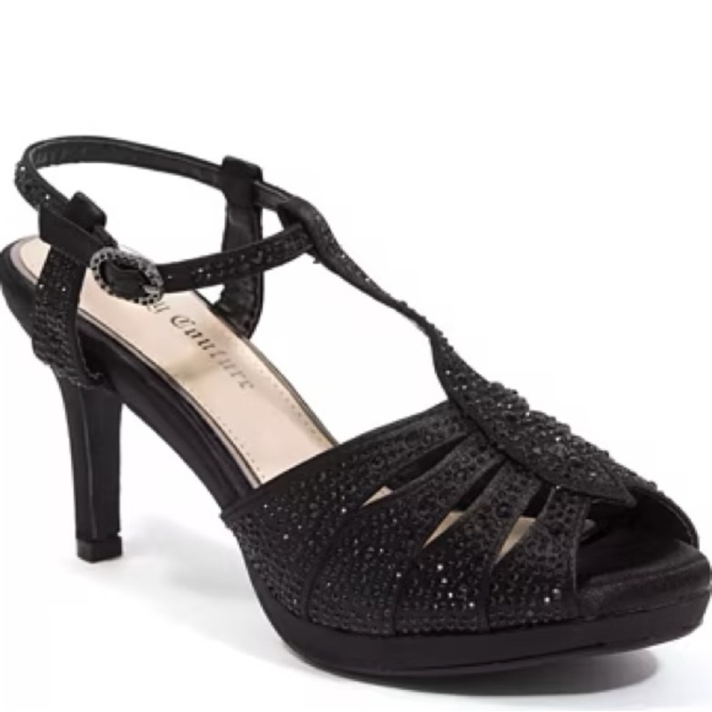 Juicy Couture Black Platform heels